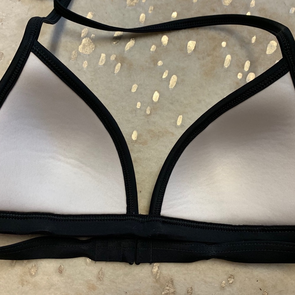 Palm Leaves PINK Bikini top! - Picture 3 of 4
